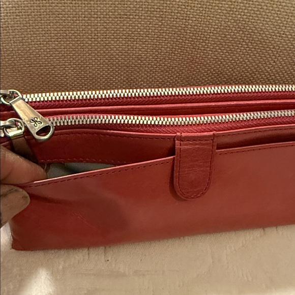 Hobo Dunn Continental Clutch Wallet - Picture 6 of 12